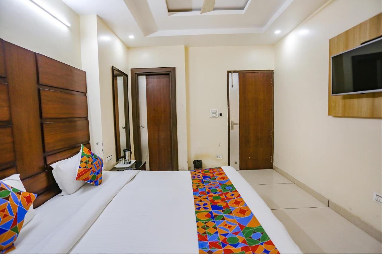 Fabhotel Winter Line Inn Массури Экстерьер фото